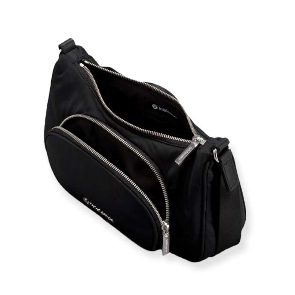 Lululemon Crossbody Bag with Nano Pouch Black - Picture 3 of 14